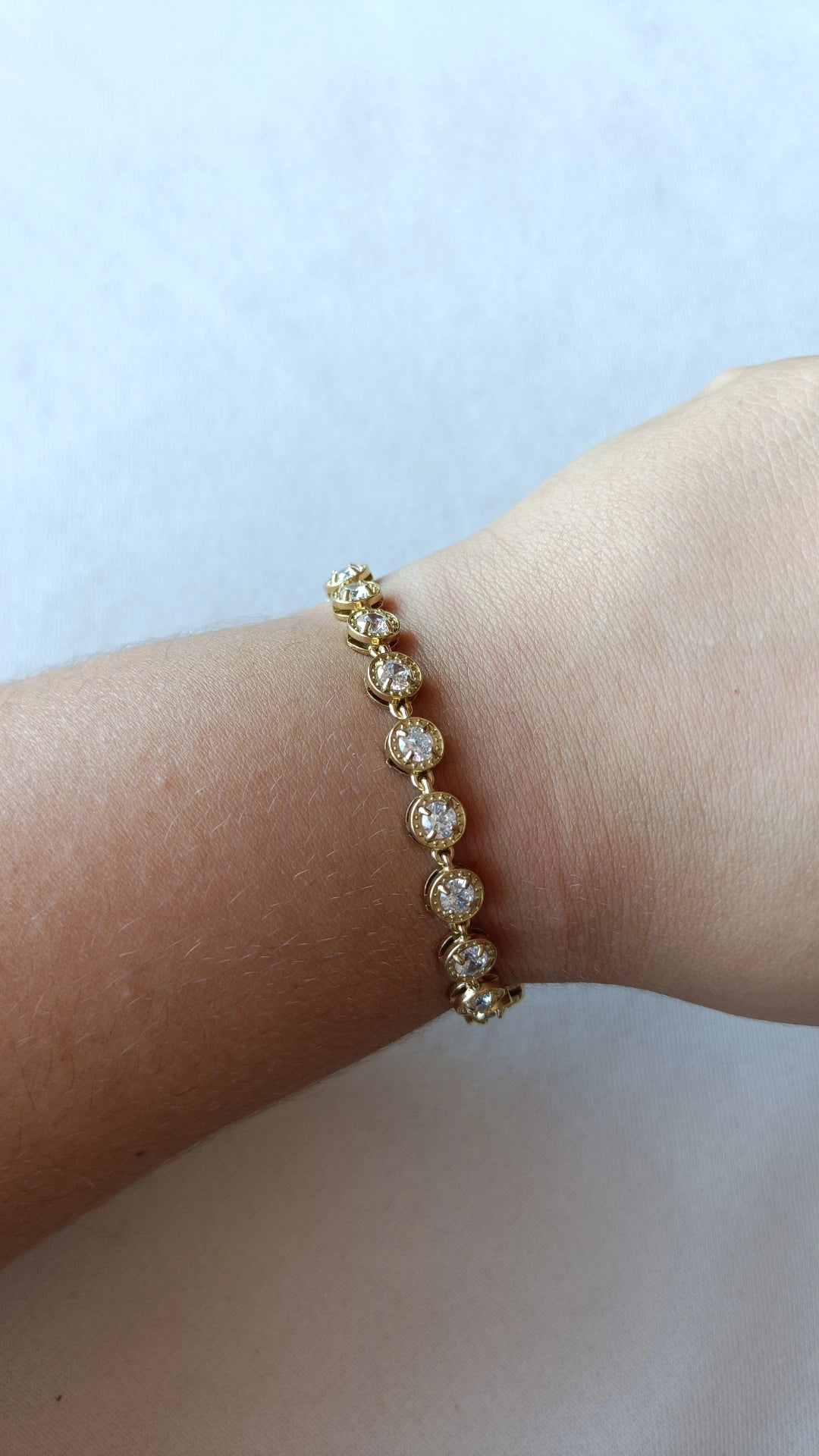 Pulseira de Aço Dourado Inspiração Swarovski