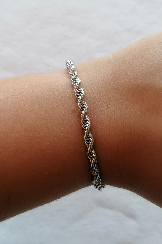 Pulseira de Aço Prateado Entrelaçado