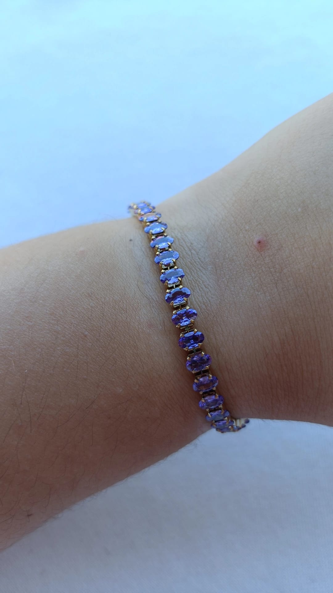 Pulseira de Aço Dourado Inspiração Swarovski com Zircônias Roxas