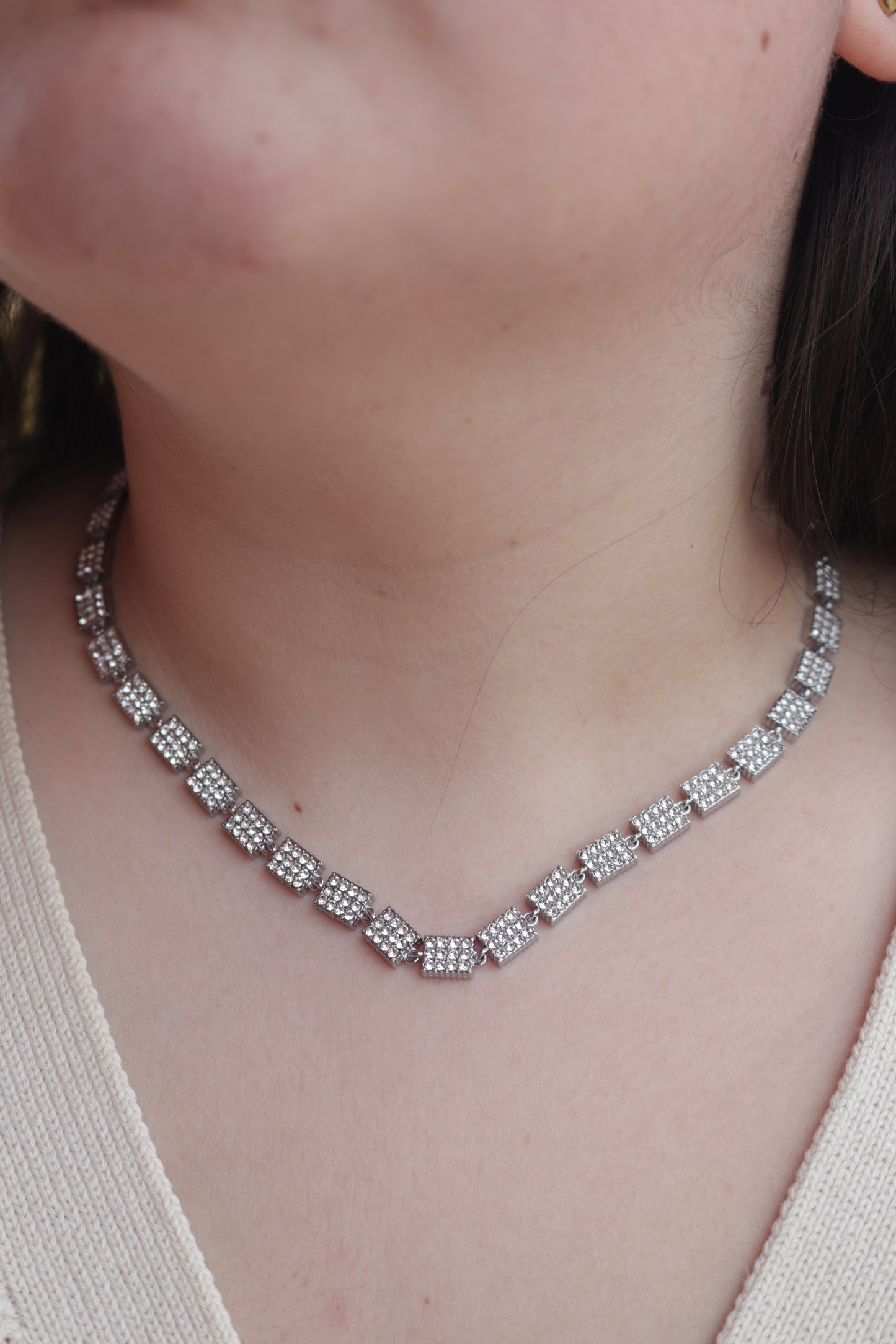 Colar de Aço Prateado de Inspiração Swarovski de Retângulos com Brilhantes