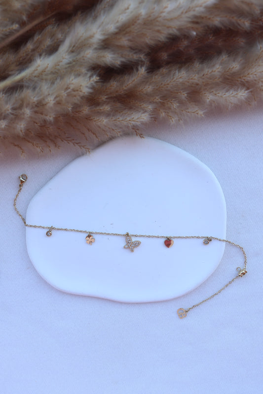 Pulseira de Aço Dourado de Pé de Borboleta + Trevo + Coração