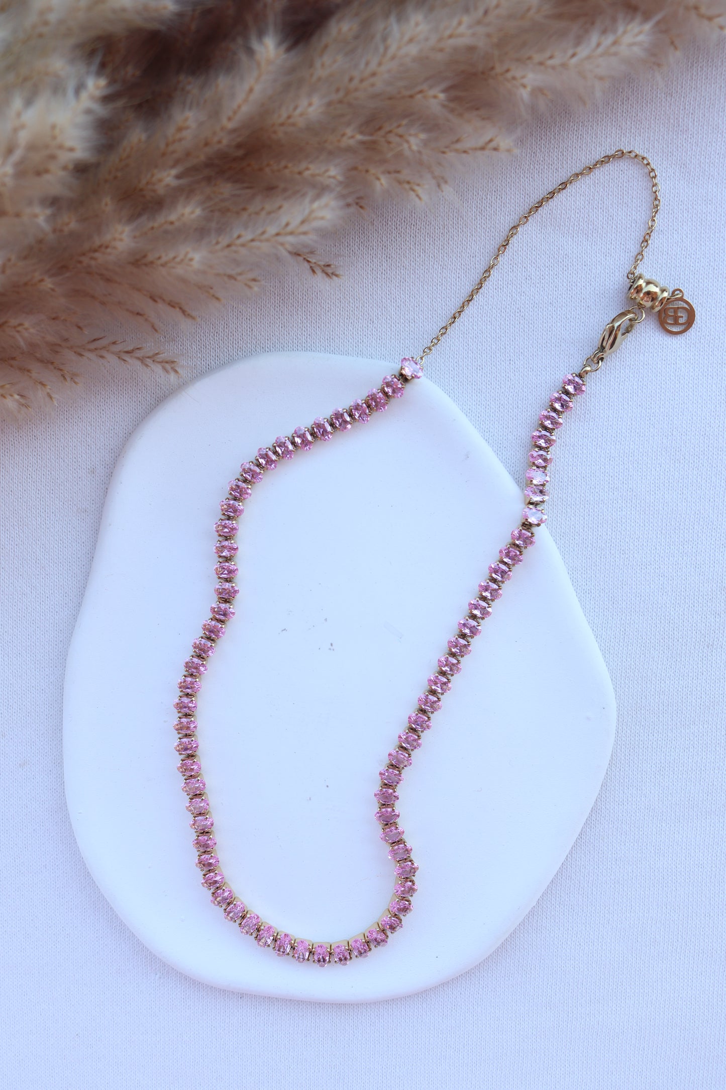 Colar de Aço Dourado Inspiração Swarovski com Zircônias Rosa