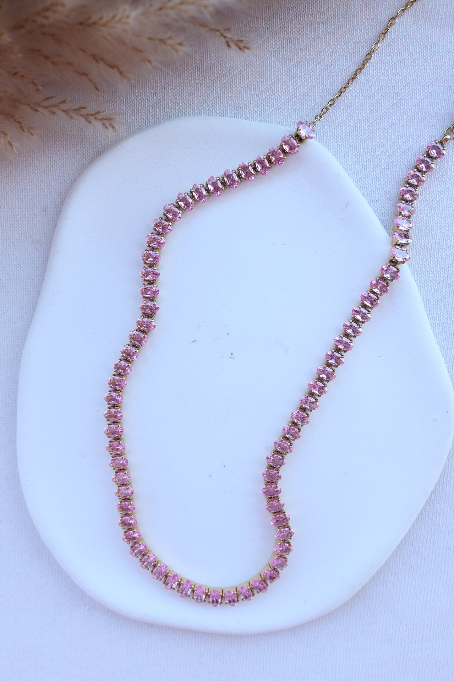 Colar de Aço Dourado Inspiração Swarovski com Zircônias Rosa