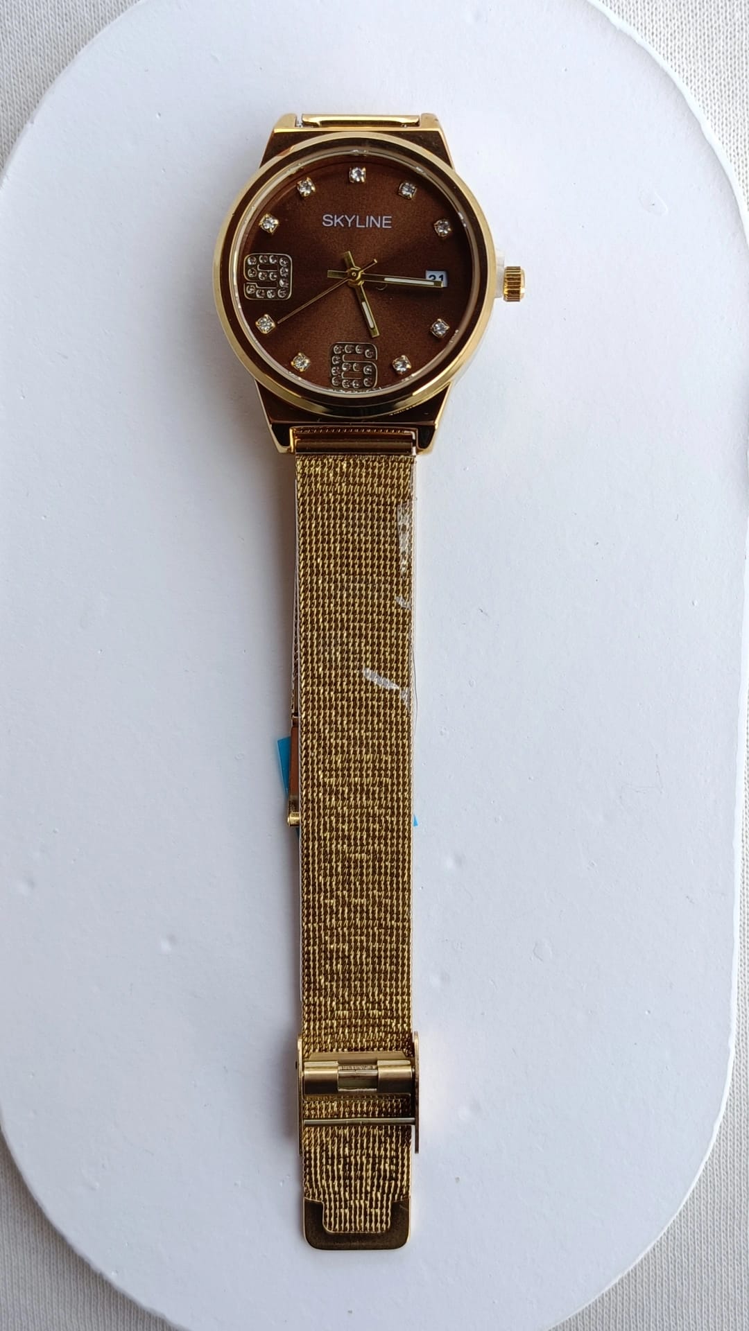 Relógio de Aço Dourado Redondo com Mostrador Castanho