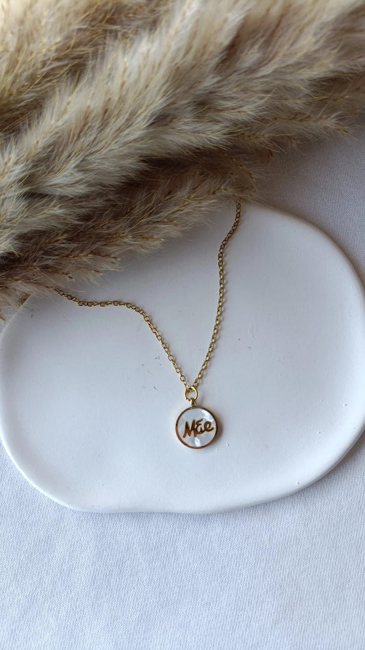 Colar de Aço Dourado Madrepérola Mãe