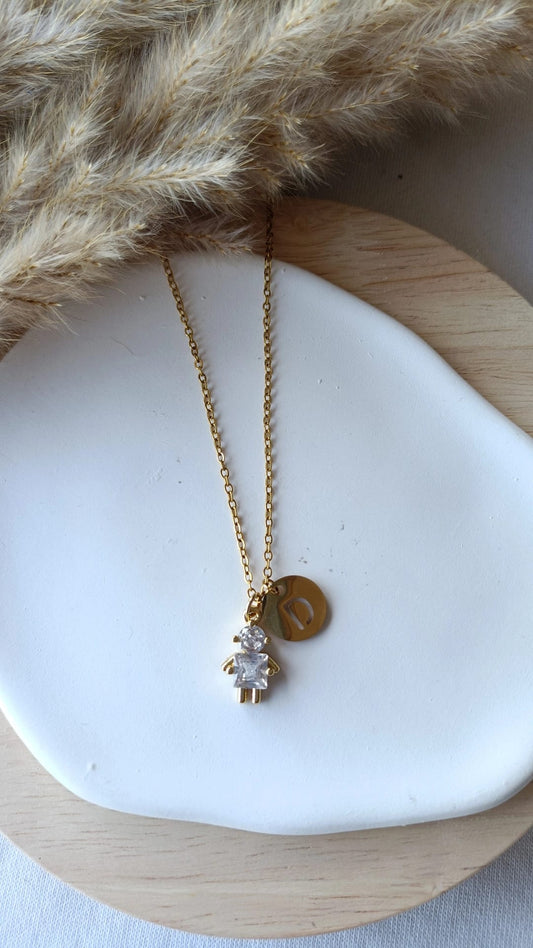 Colar de Aço Dourado de Criança com Brilhantes + Inicial