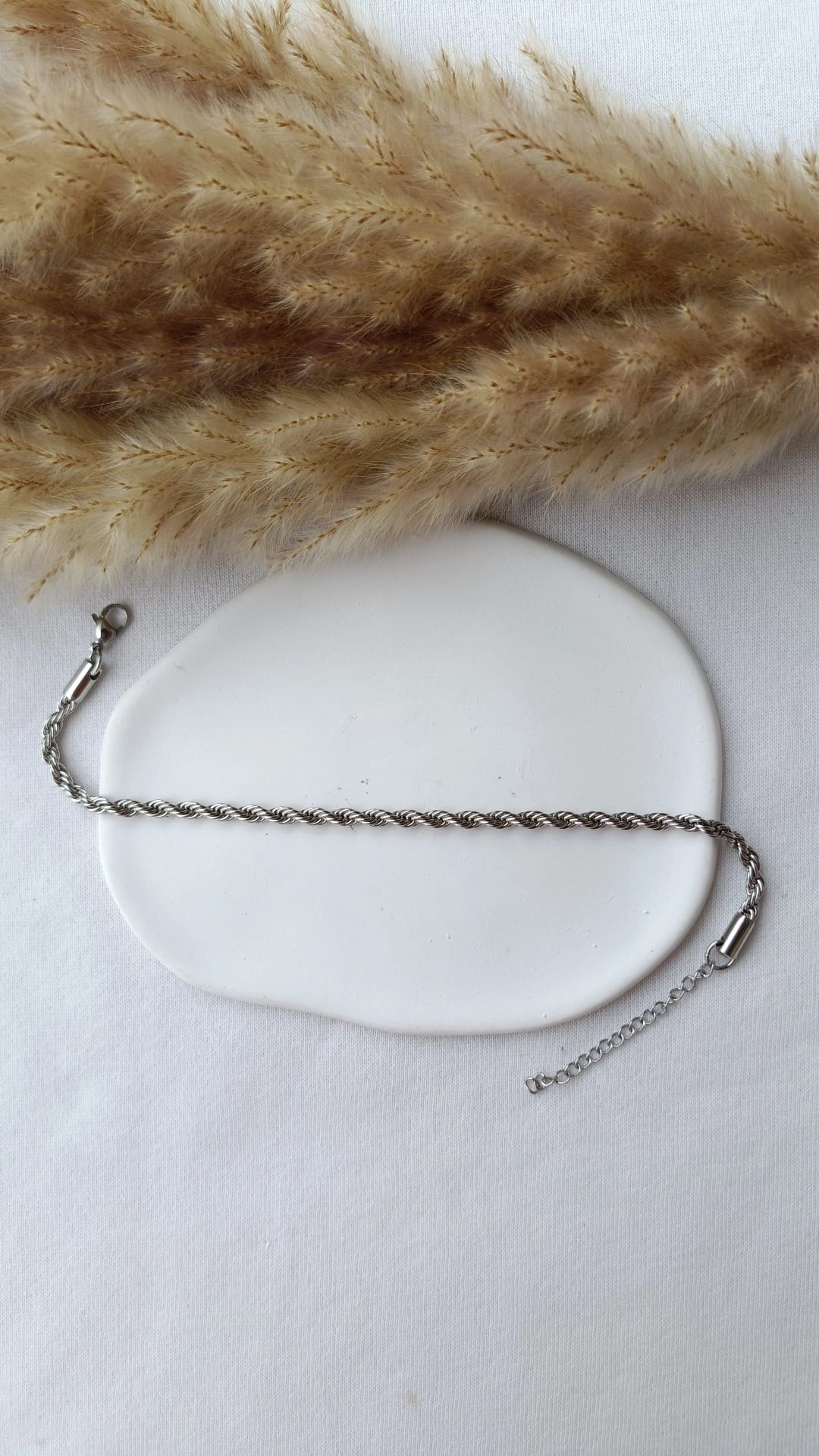 Pulseira de Aço Prateado de Pé Entrelaçada