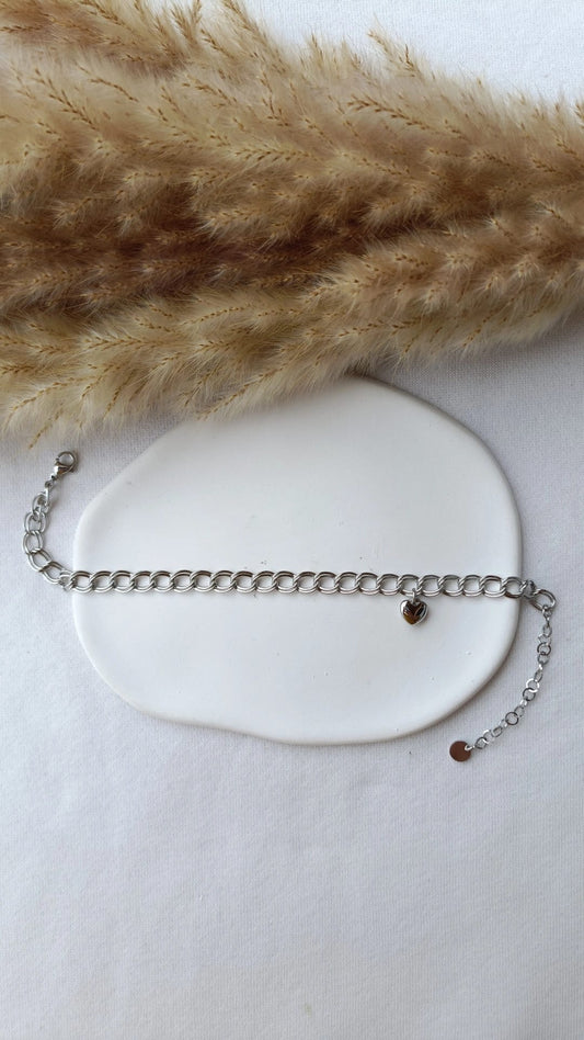 Pulseira de Aço Prateado de Pé com Coração