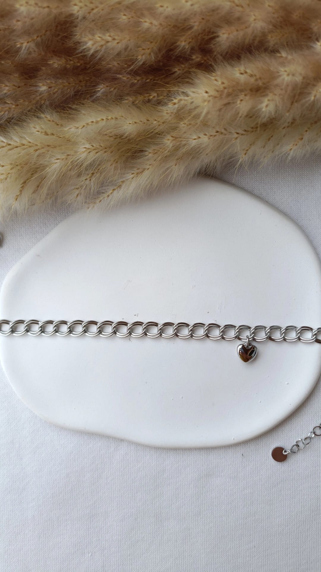 Pulseira de Aço Prateado de Pé com Coração