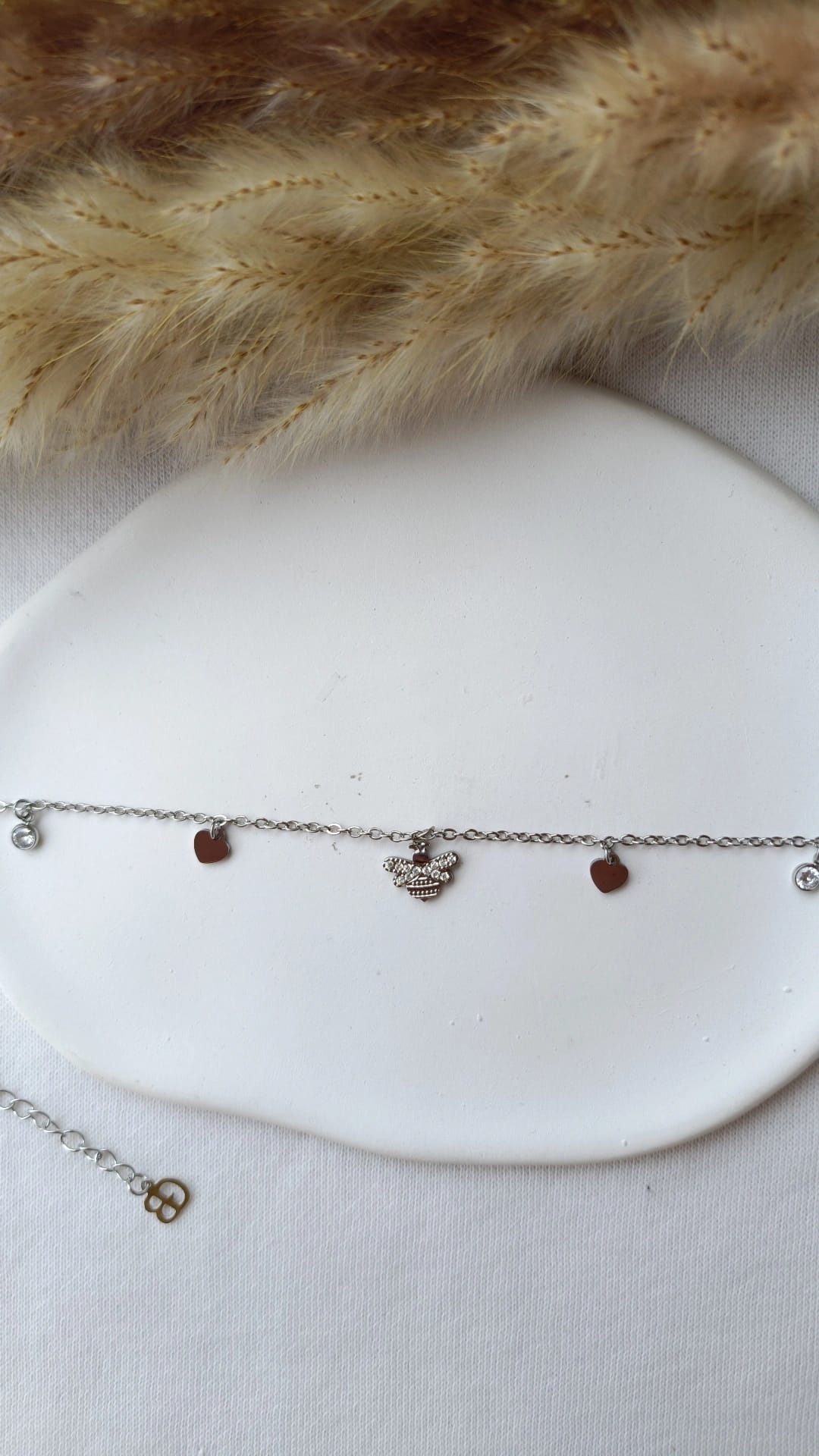 Pulseira de Aço Prateado de Pé de Abelha com Brilhantes