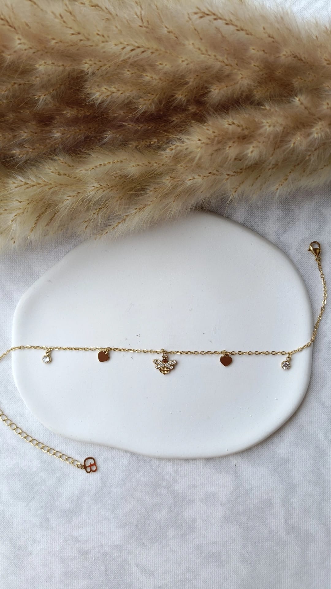 Pulseira de Aço Dourado de Pé de Abelha com Brilhantes