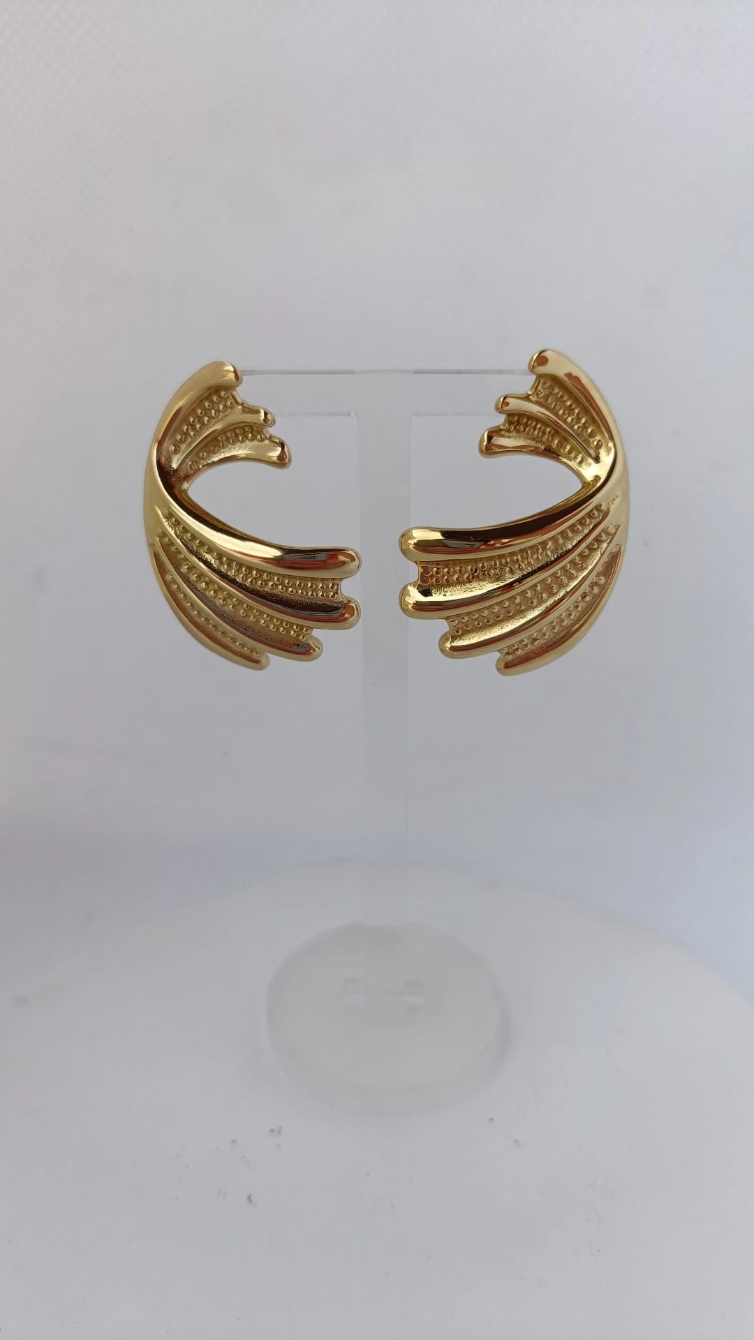 Brincos de Aço Dourado Minimalistas