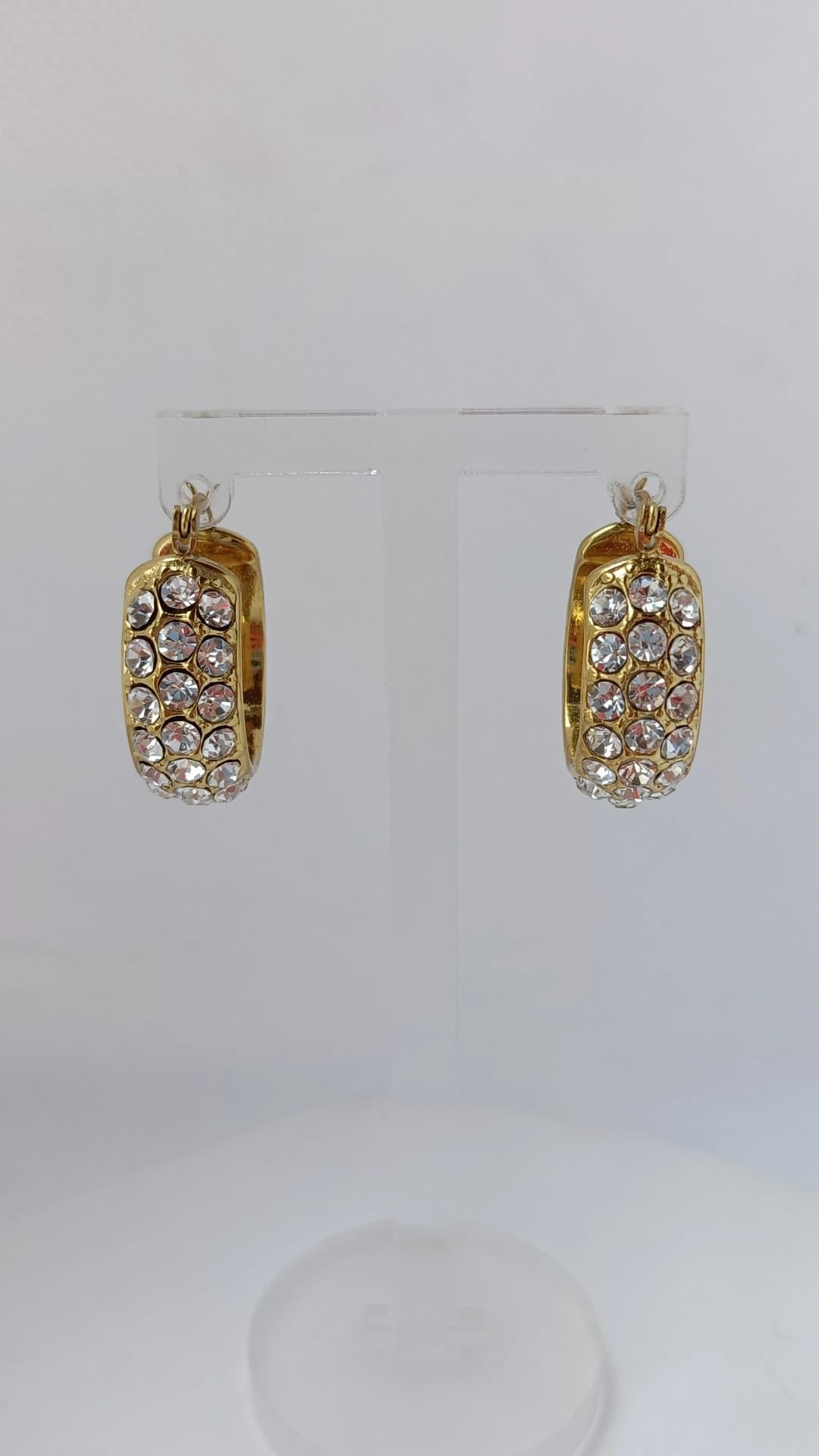 Argolas de Aço Dourado Largas com Brilhantes