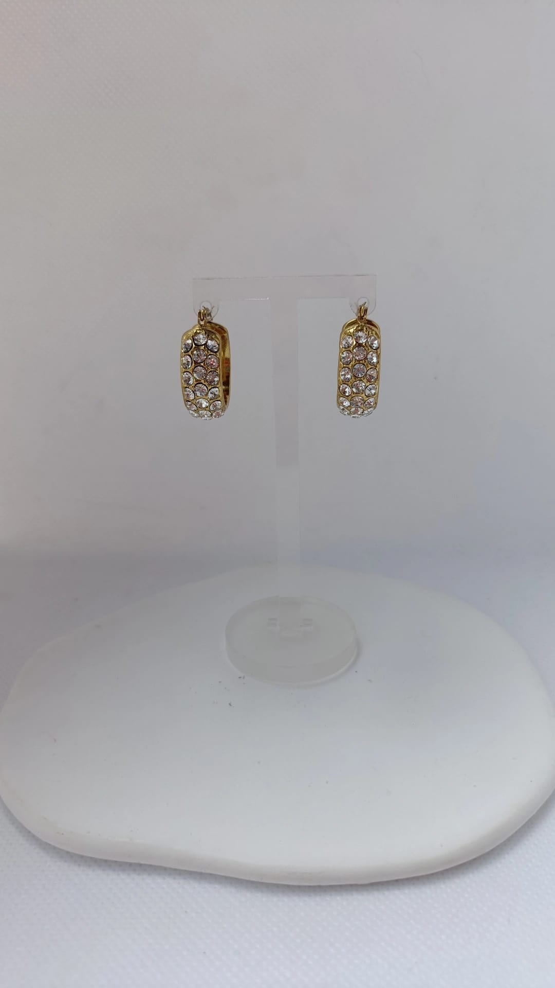 Argolas de Aço Dourado Largas com Brilhantes