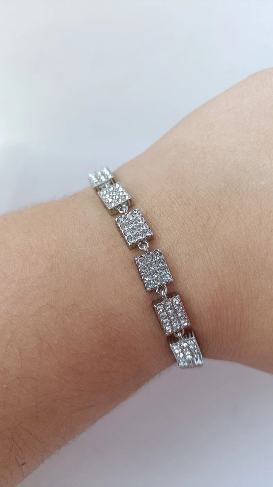 Pulseira de Aço Prateado de Inspiração Swarovski de Retângulos com Brilhantes