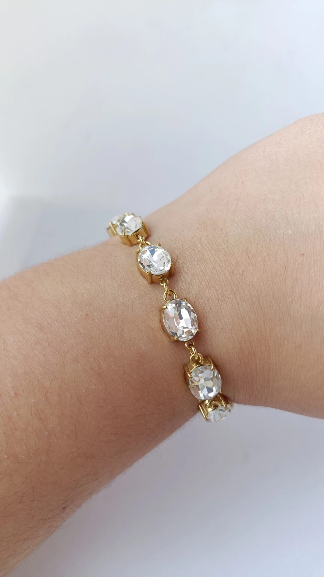 Pulseira de Aço Dourado com Zircônias Ovais