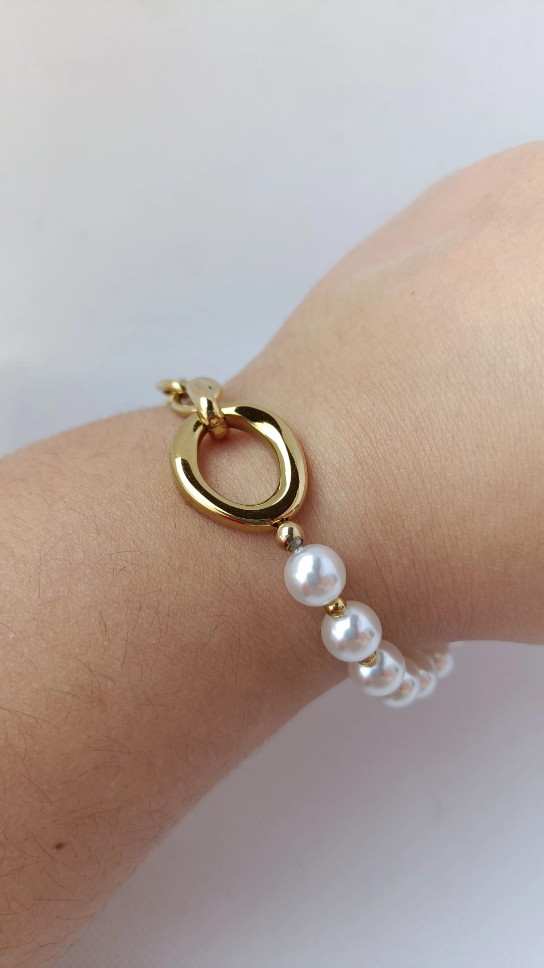 Pulseira de Aço Dourado Dupla com Pérolas de Água Doce