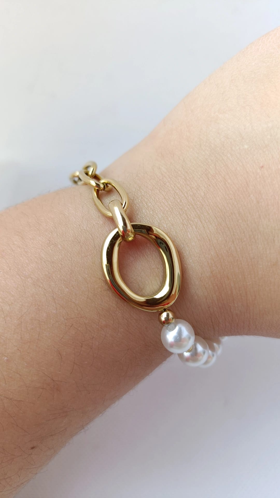 Pulseira de Aço Dourado Dupla com Pérolas de Água Doce