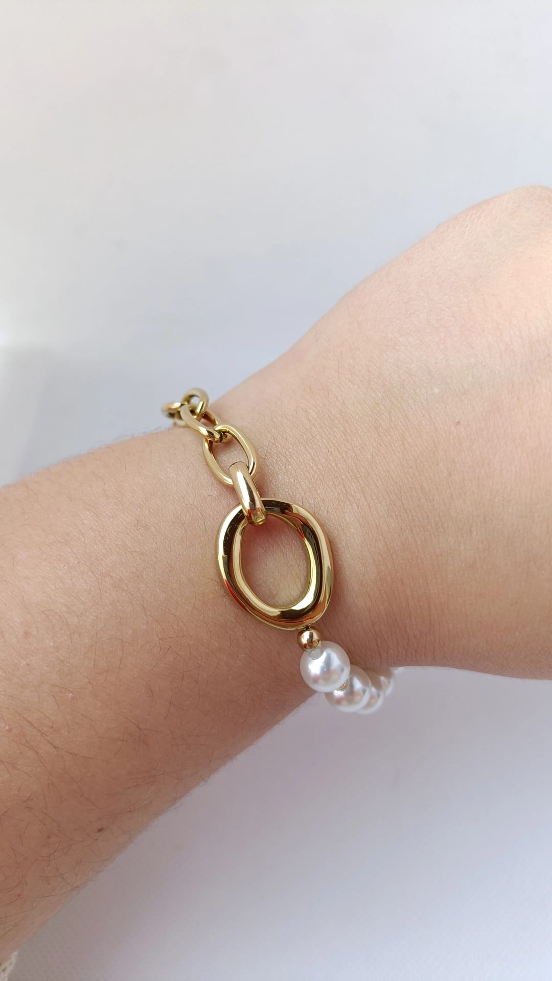 Pulseira de Aço Dourado Dupla com Pérolas de Água Doce