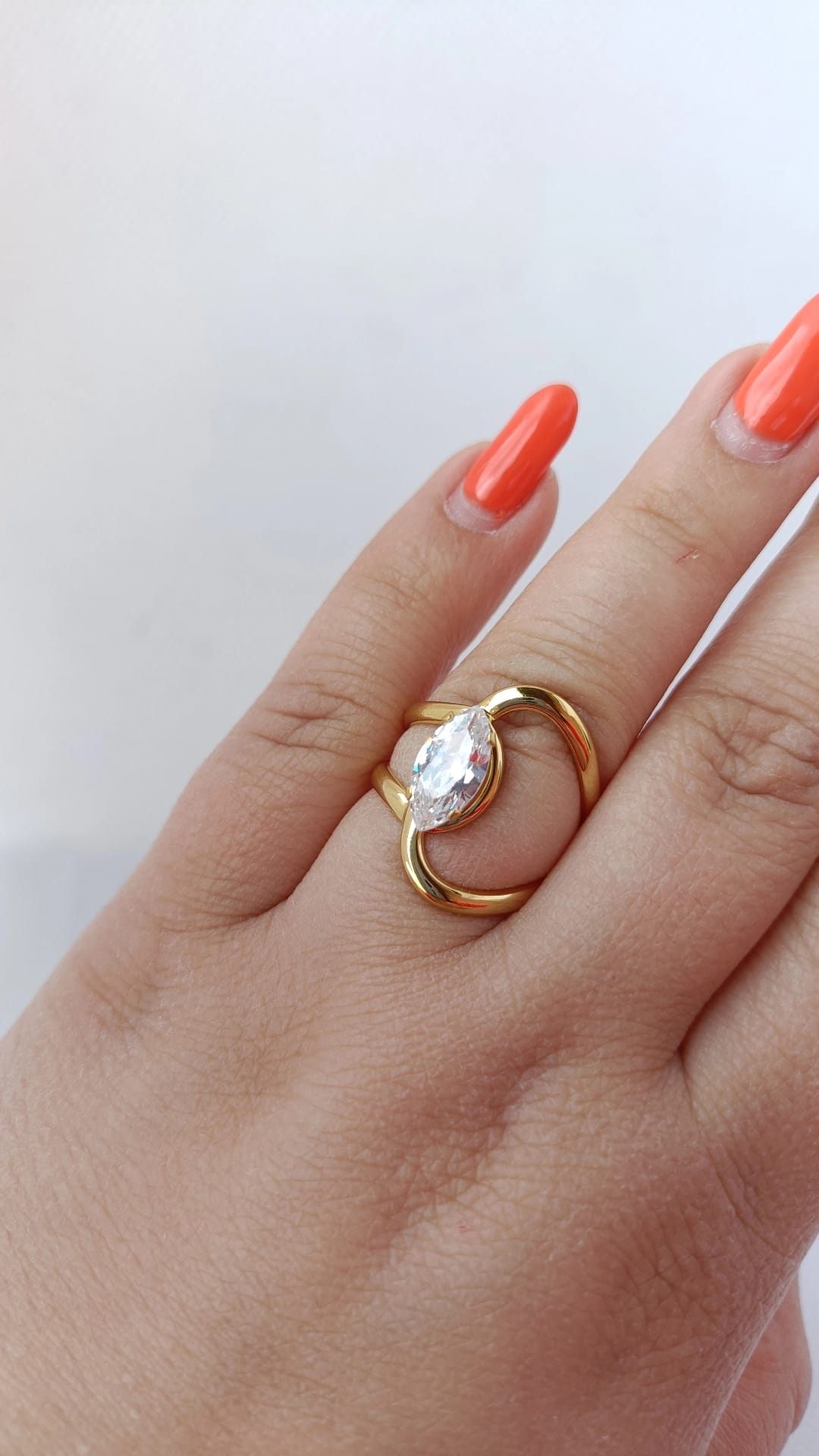 Anel de Aço Dourado Duplo Oval com Zircônia