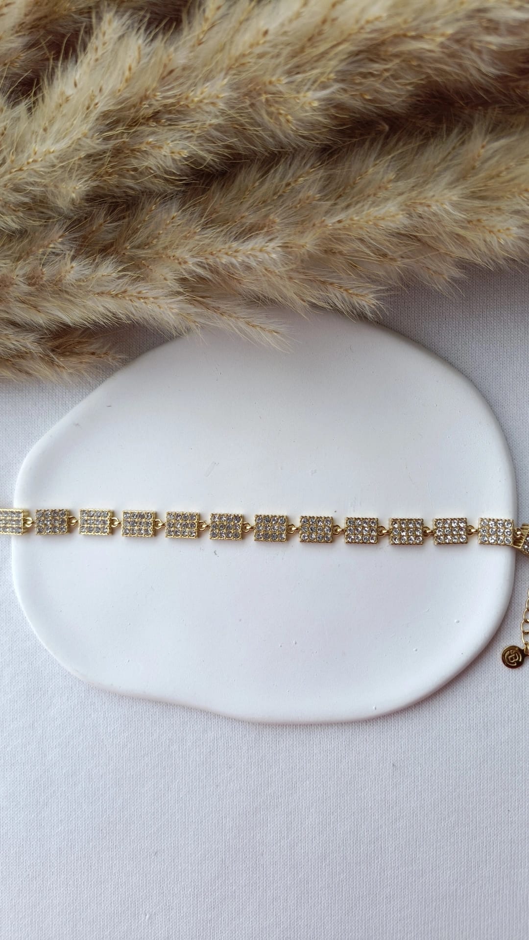 Pulseira de Aço Dourado de Inspiração Swarovski de Retângulos com Brilhantes