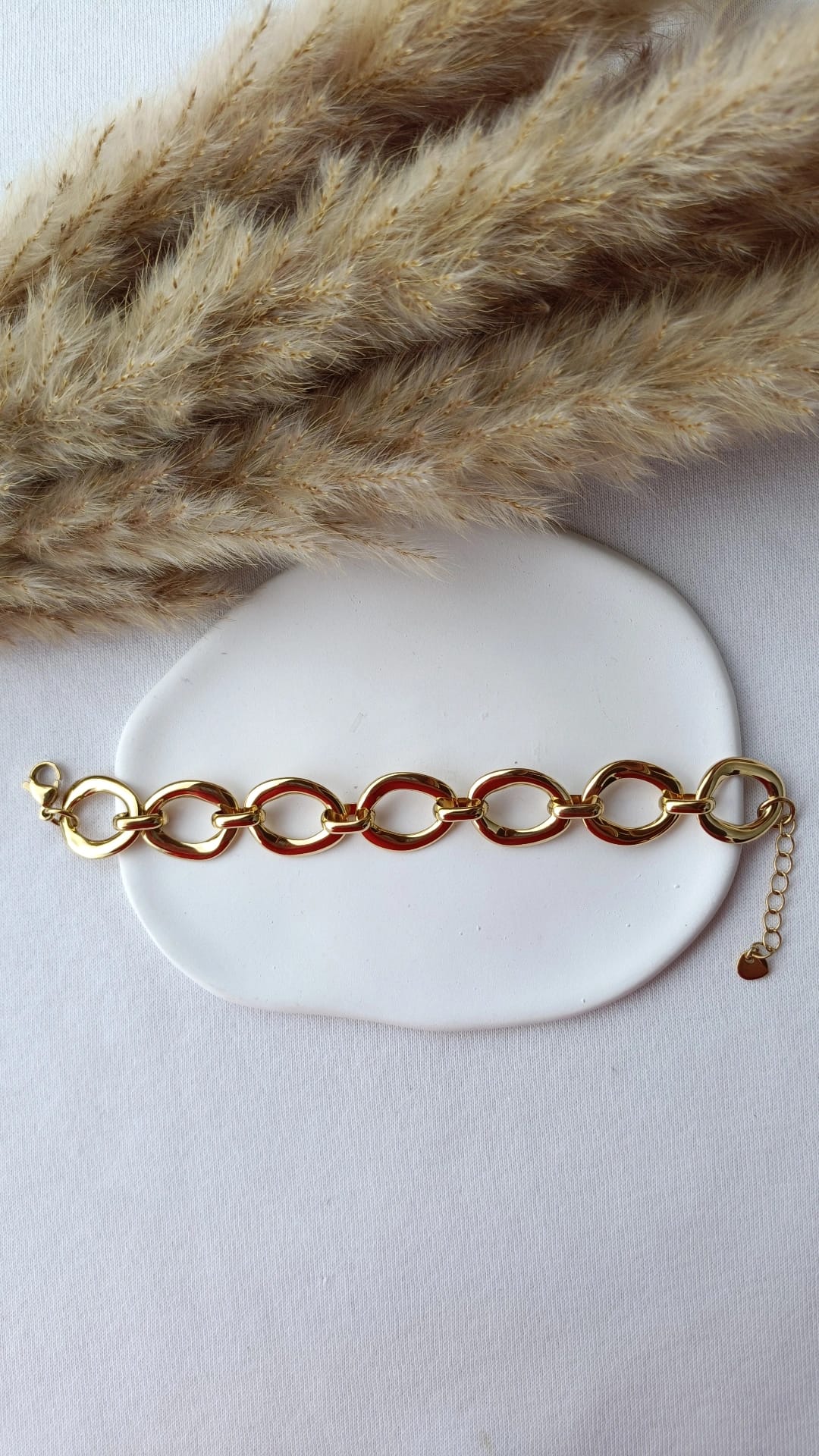 Pulseira de Aço Dourado Larga com Ovais