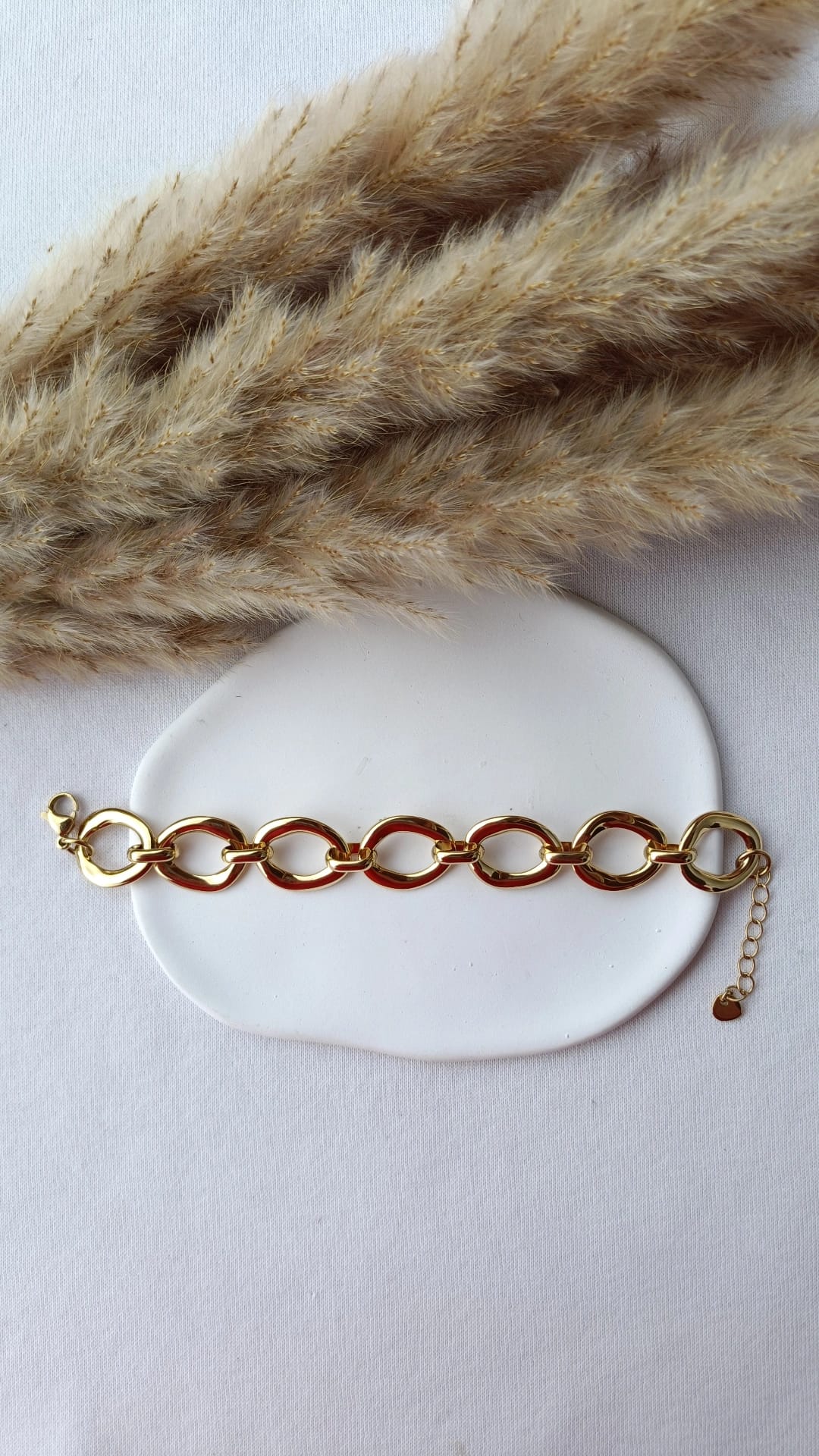 Pulseira de Aço Dourado Larga com Ovais