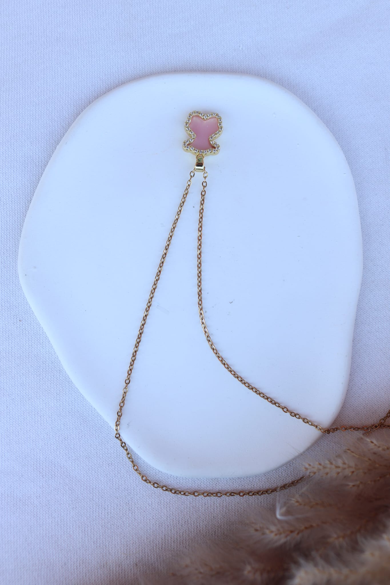 Colar de Aço Dourado de Urso Rosa com Brilhantes Inspiração Tous
