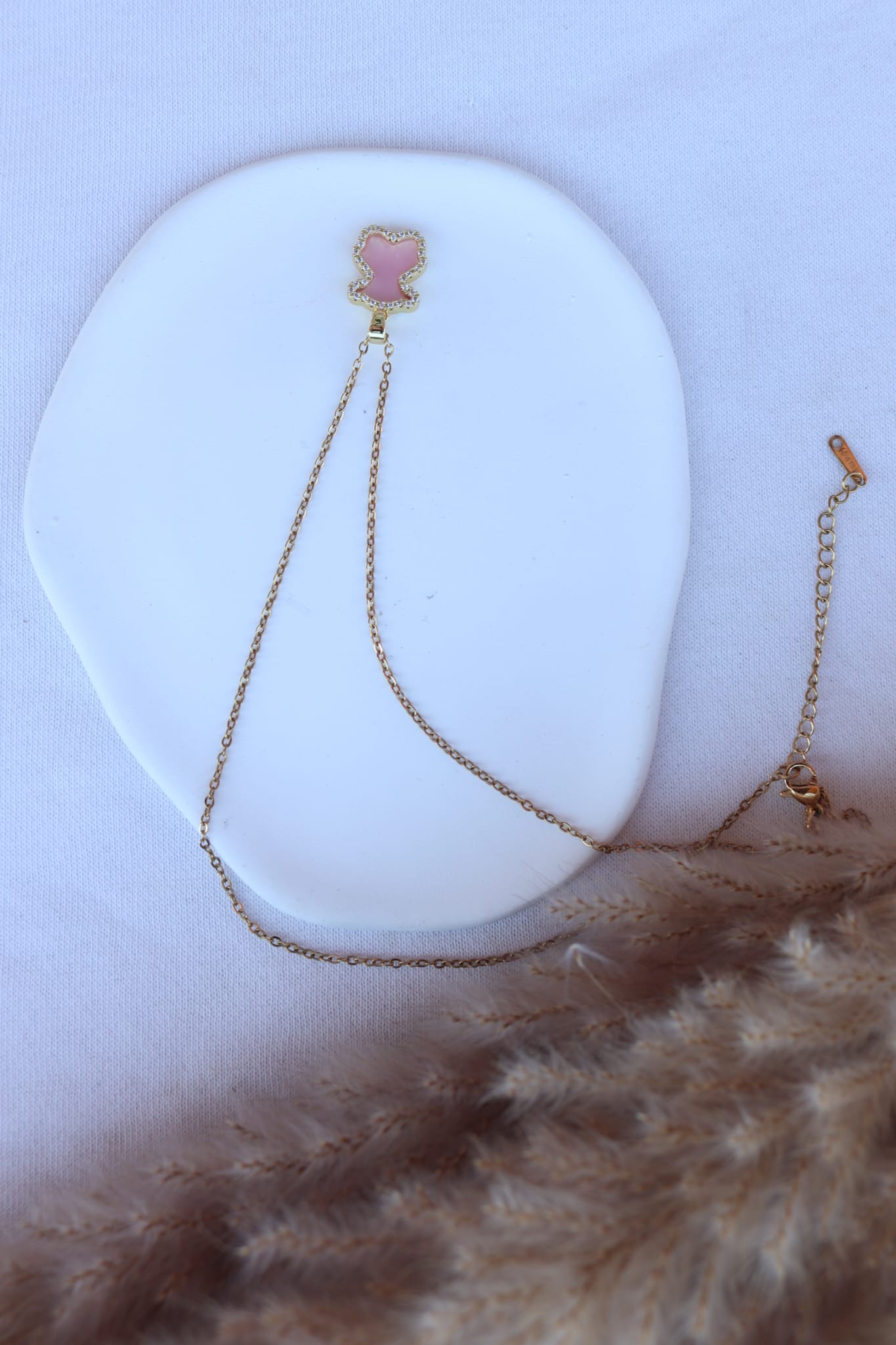 Colar de Aço Dourado de Urso Rosa com Brilhantes Inspiração Tous