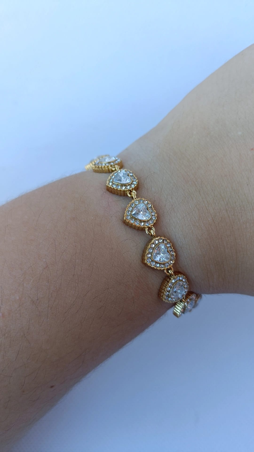 Pulseira de Aço Dourado de Corações Angelic Inspiração Swarovski