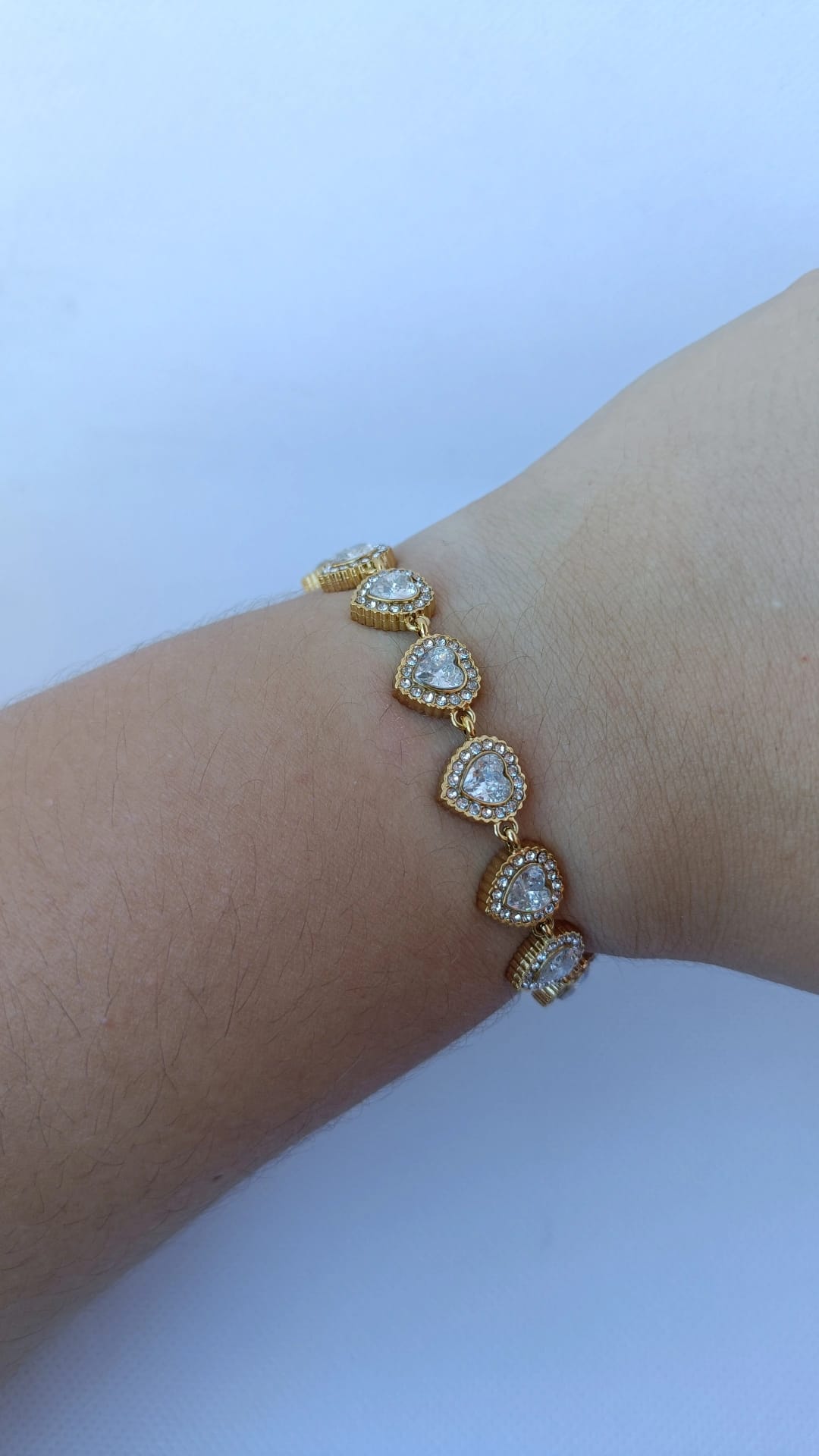 Pulseira de Aço Dourado de Corações Angelic Inspiração Swarovski