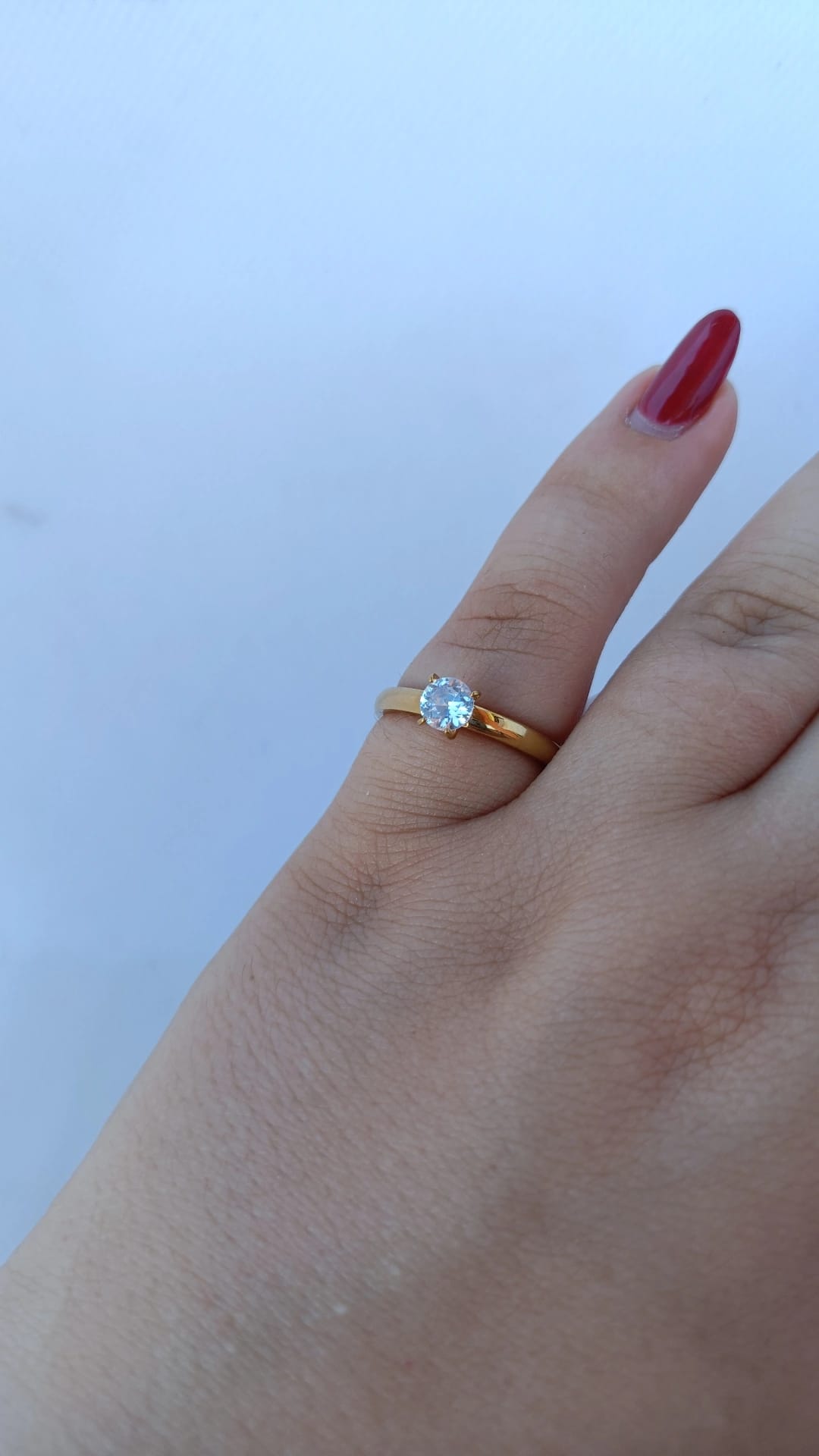 Anel de Aço Dourado Solitário