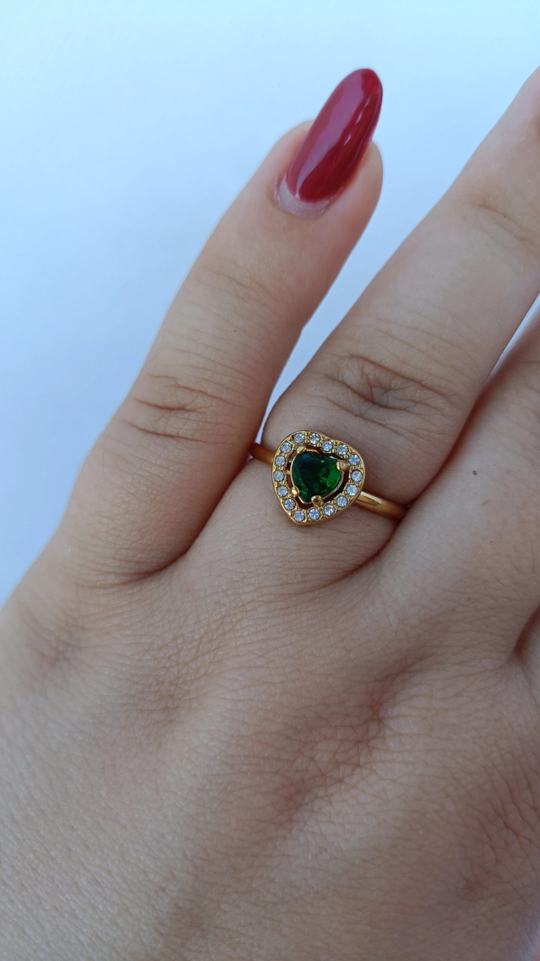 Anel de Aço Dourado de Coração Verde Inspiração Swarovski