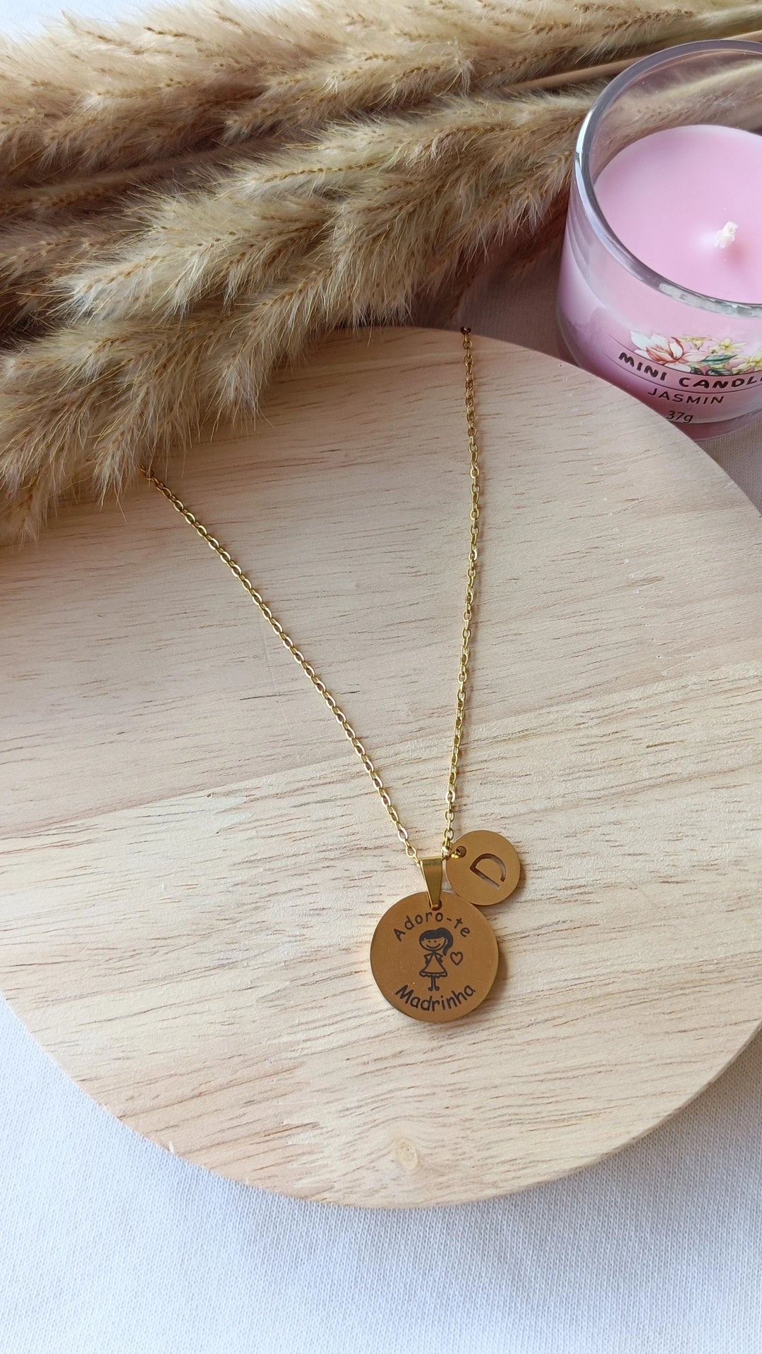 Colar de Aço Dourado "Adoro-te Madrinha" + Inicial