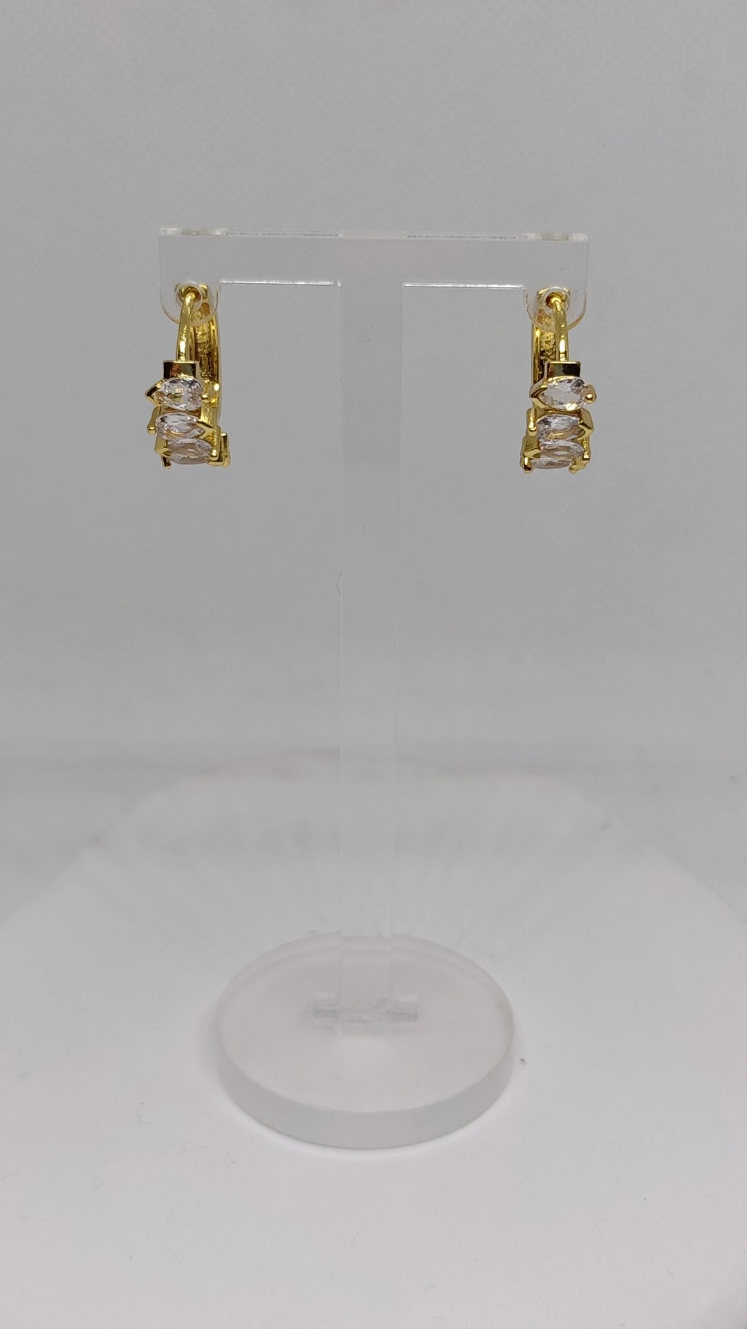 Argolas de Aço Dourado com Zircónias