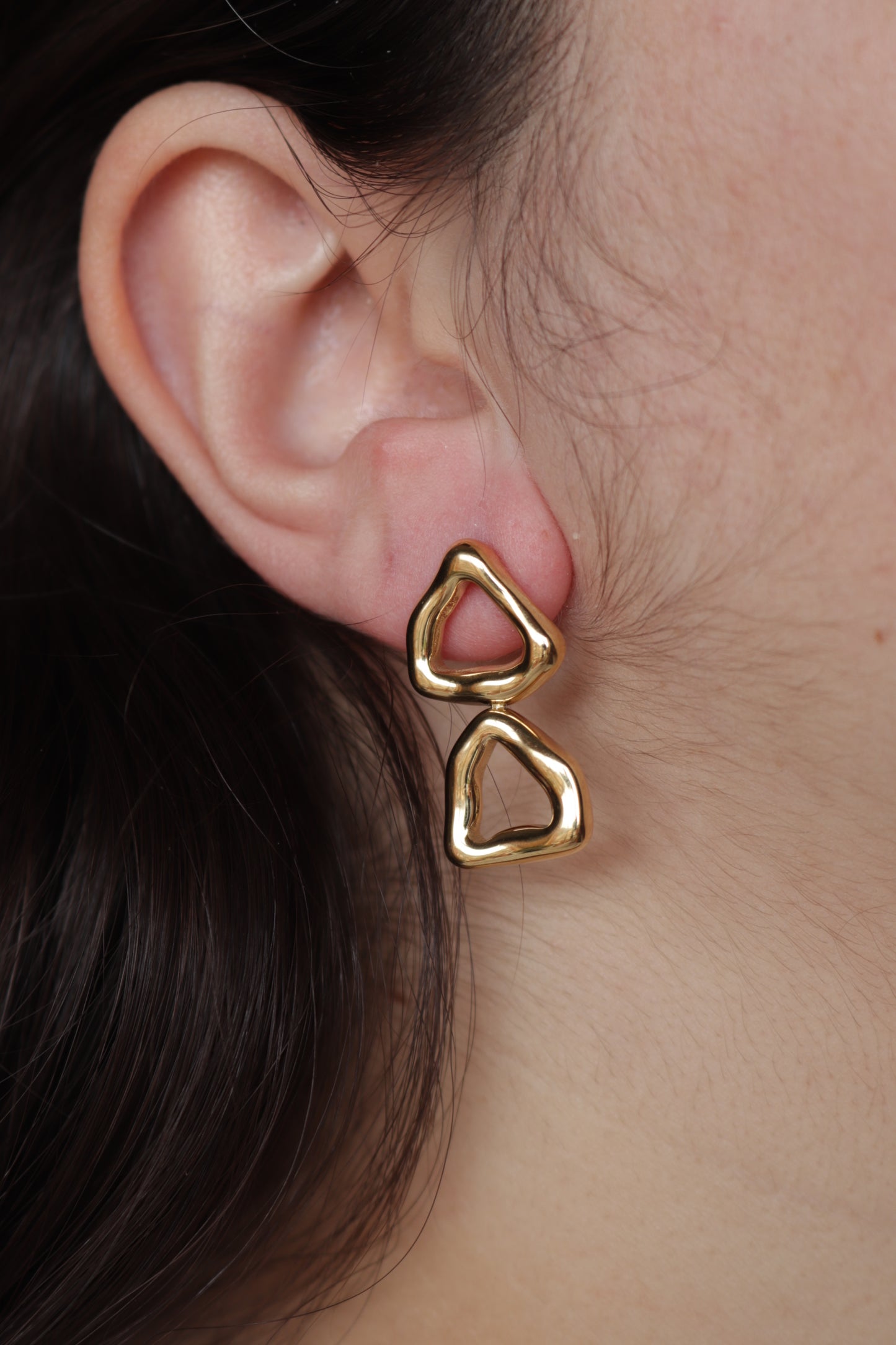 Brincos de Aço Dourado Duplos Minimalistas