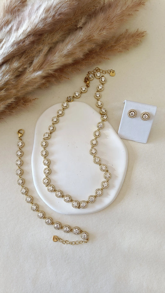 Conjunto de Aço Dourado Inspiração Swarovski com Zircónias à Volta