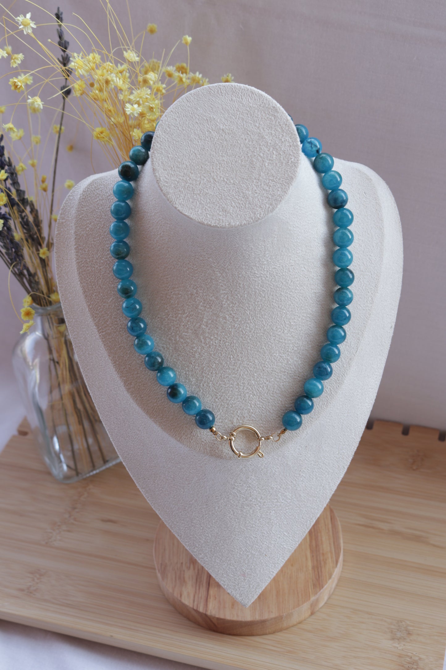 Colar Bubble Ocean Depths