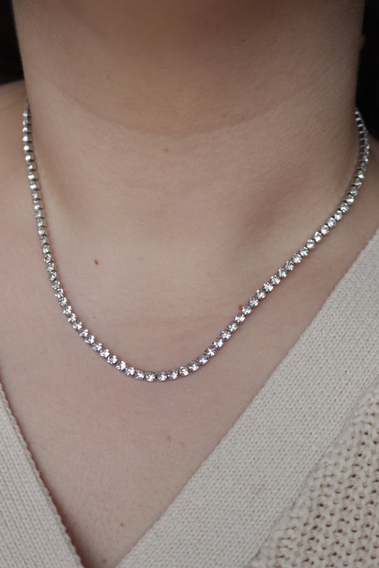 Colar de Aço Prateado com Zircónicas Minis
