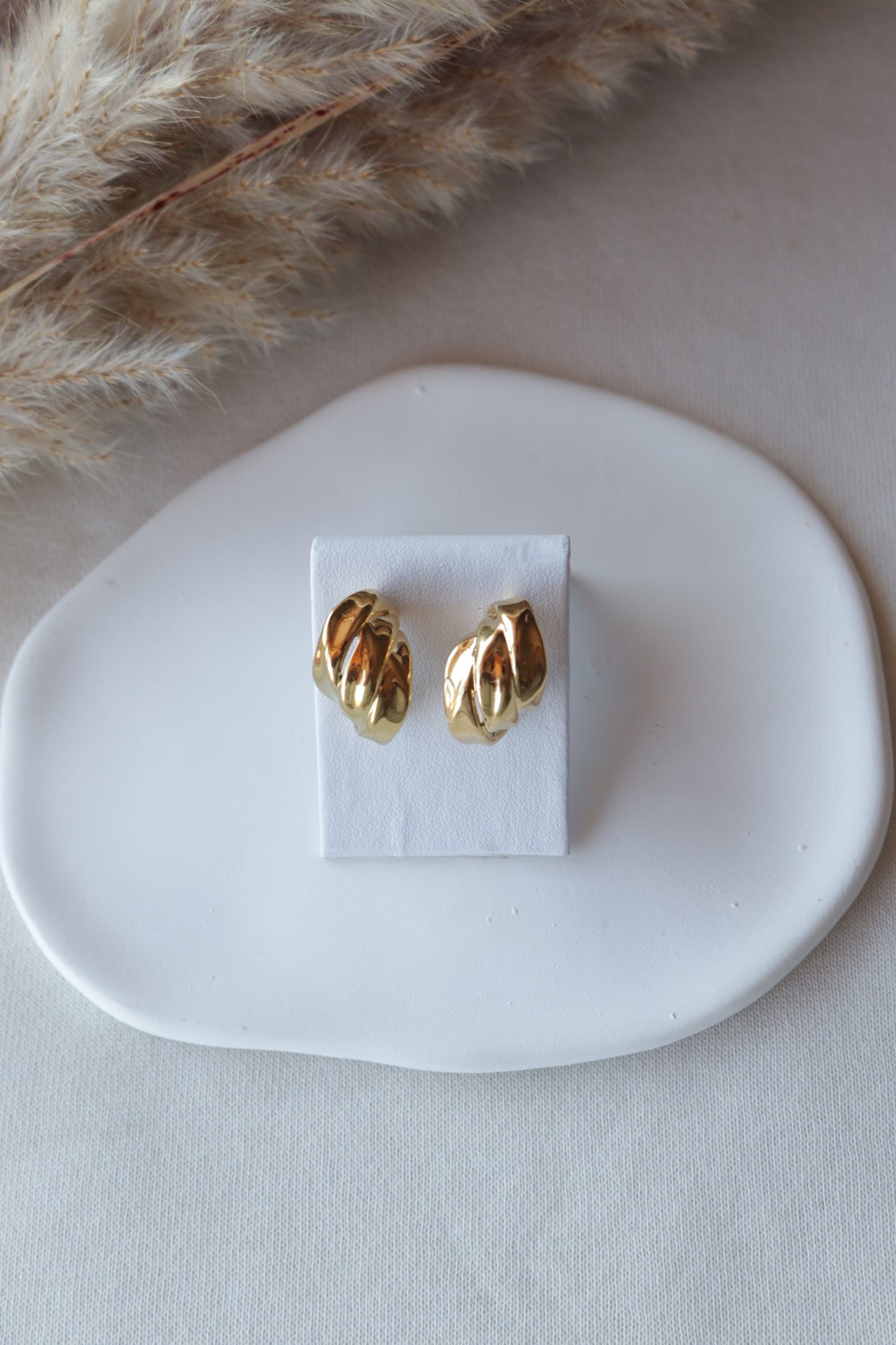 Brincos de Aço Dourado Triplos