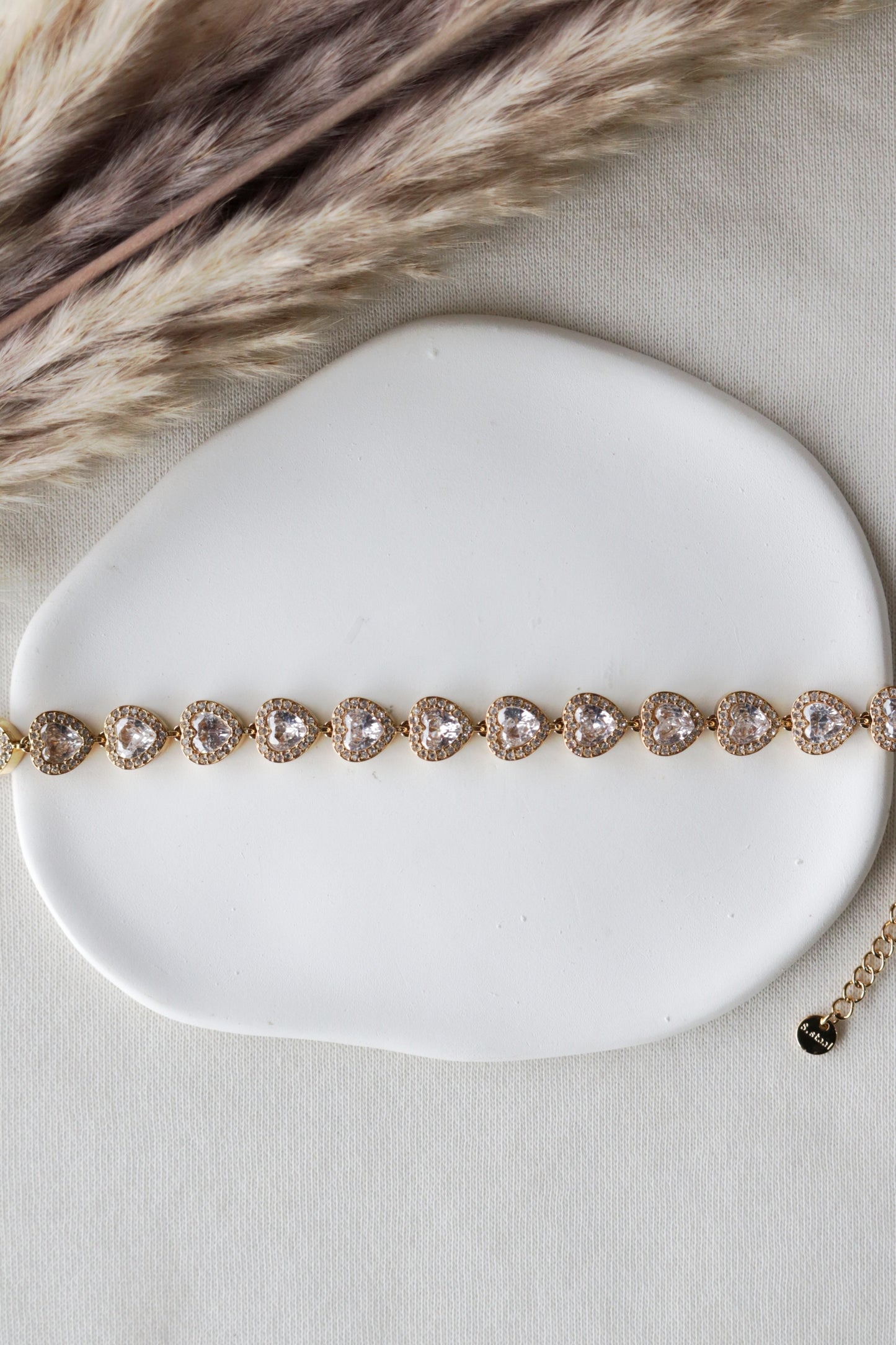 Pulseira de Aço Dourado de Corações Inspiração Swarovski