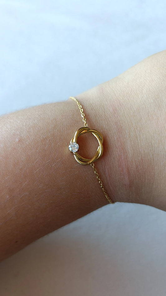 Pulseira de Aço Dourado com Zircónia Branca