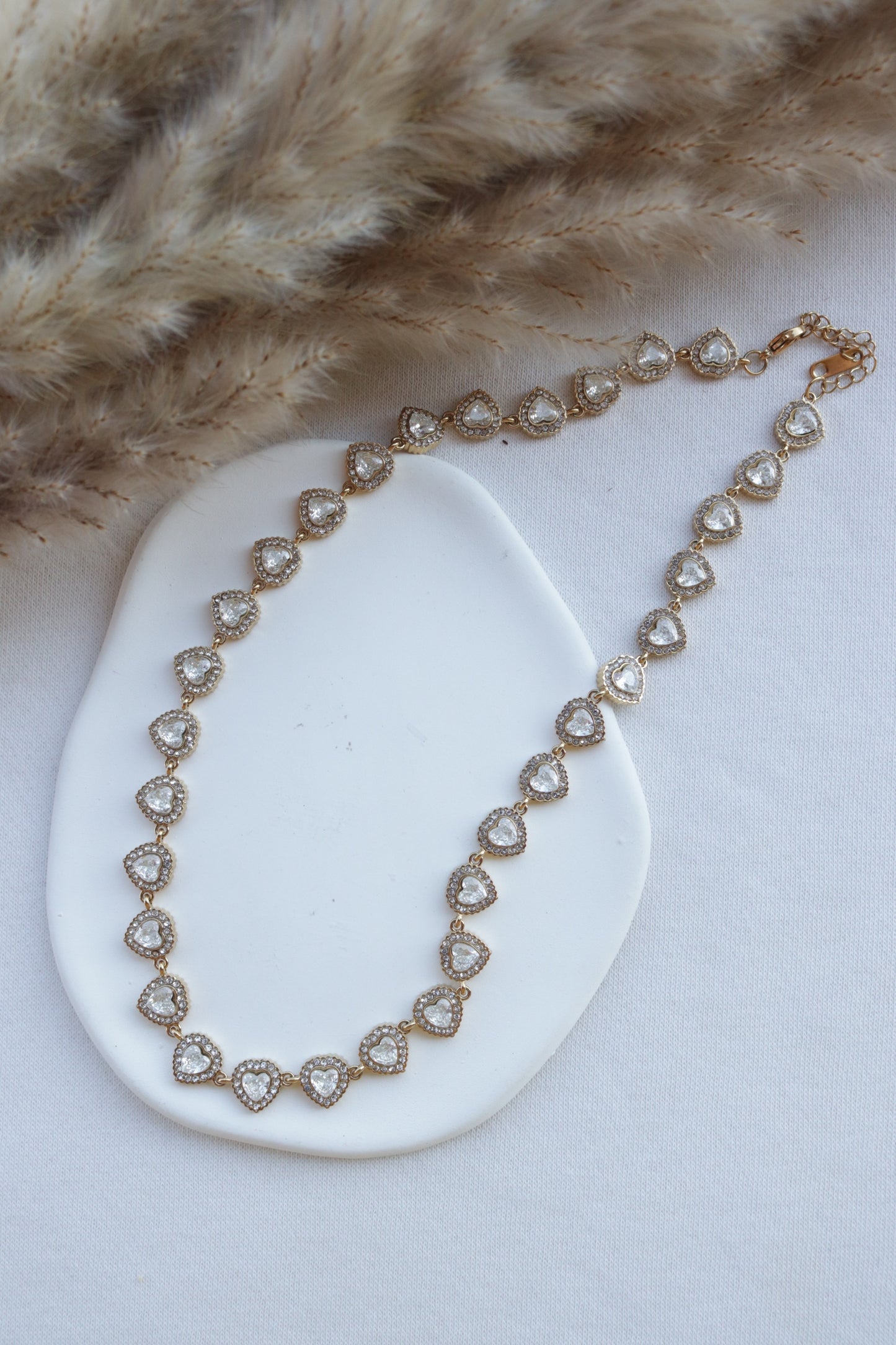 Colar de Aço Dourado de Corações Angelic Inspiração Swarovski