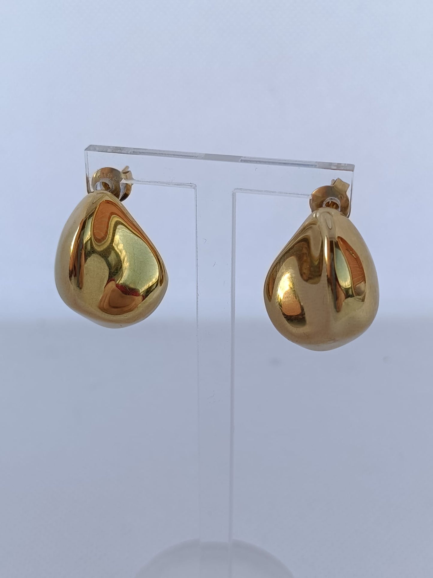 Brincos de Aço Dourado Irregulares