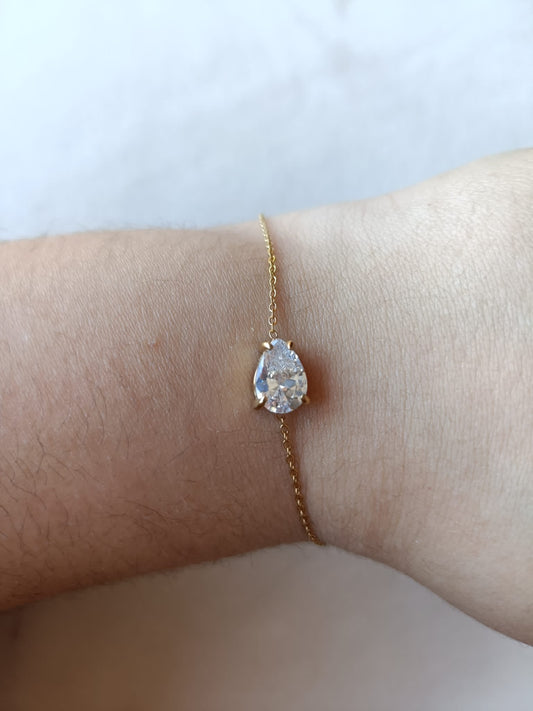 Pulseira de Aço Dourado com Zircónica Branca de Gota