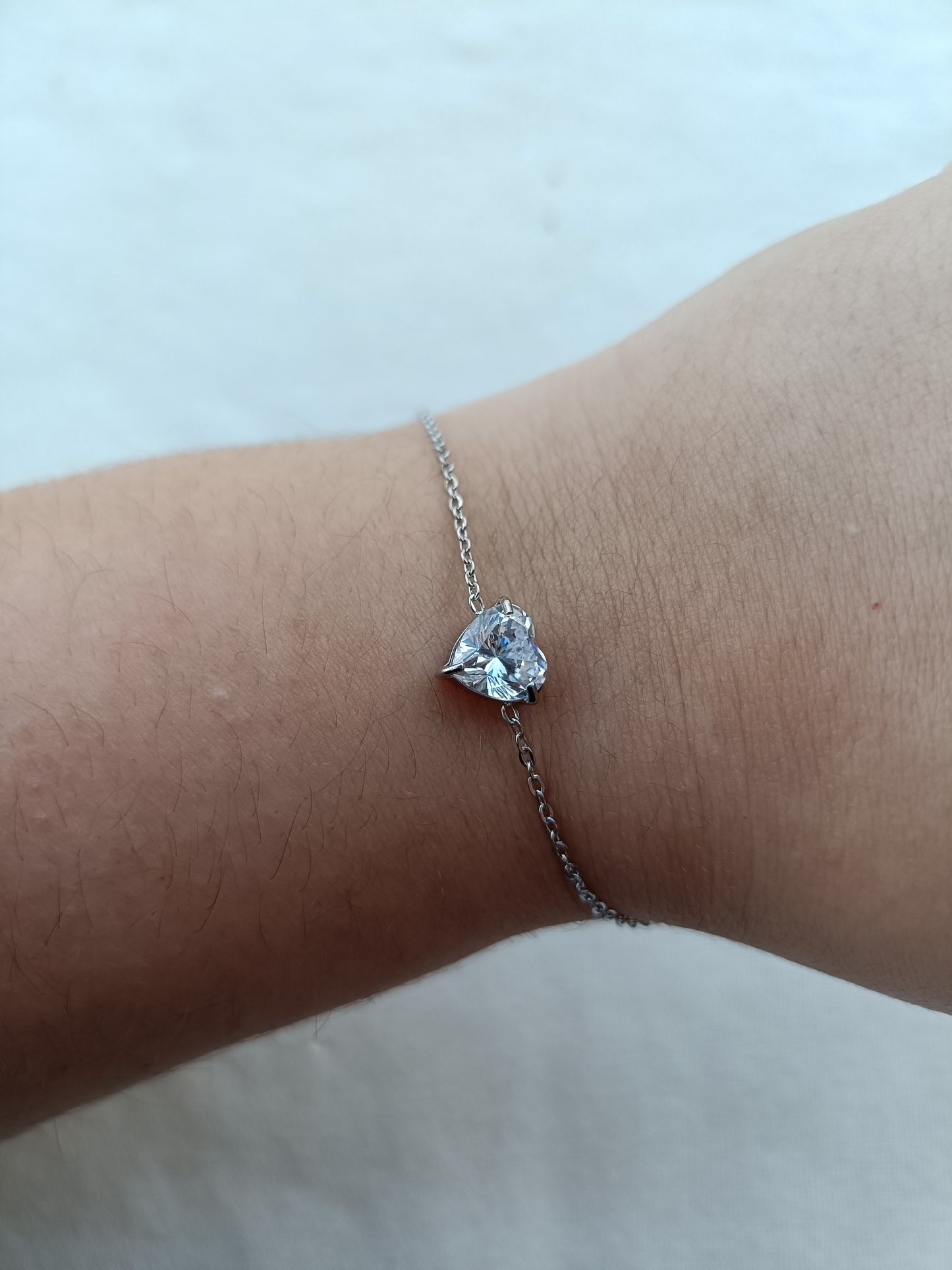Pulseira de Aço Prateado de Coração