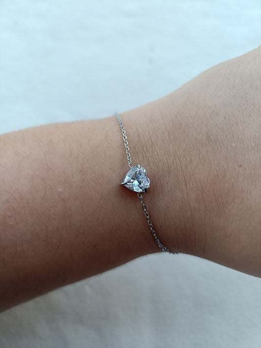 Pulseira de Aço Prateado de Coração