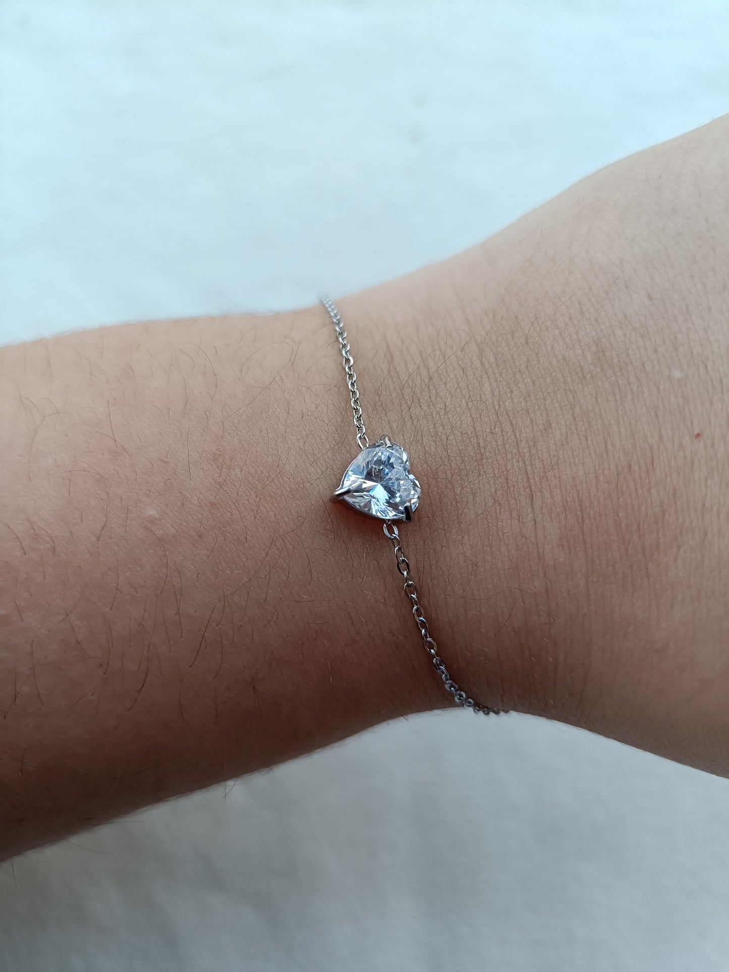 Pulseira de Aço Prateado de Coração