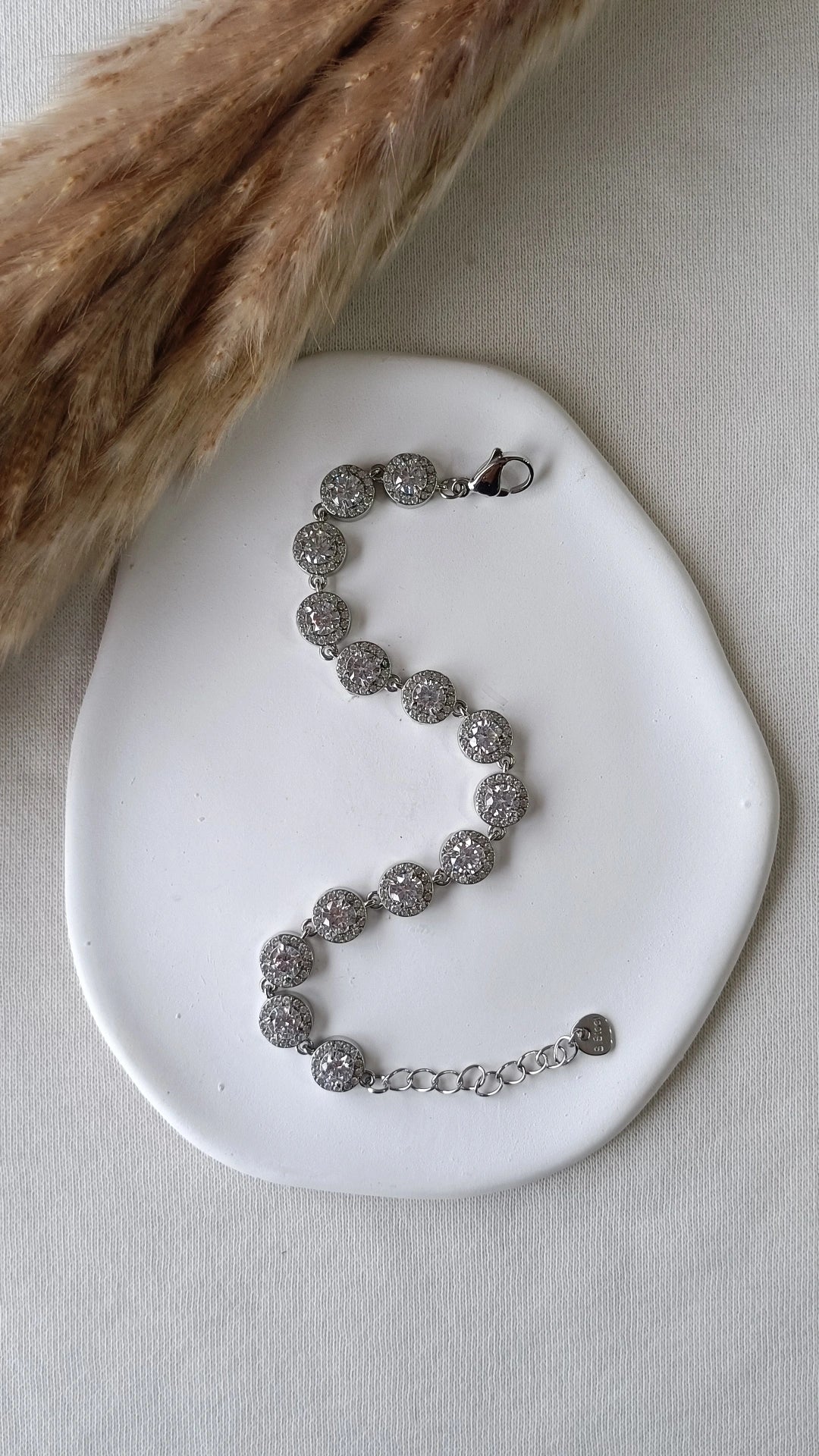 Pulseira de Aço Prateado Inspiração Swarovski com Zircónias à Volta