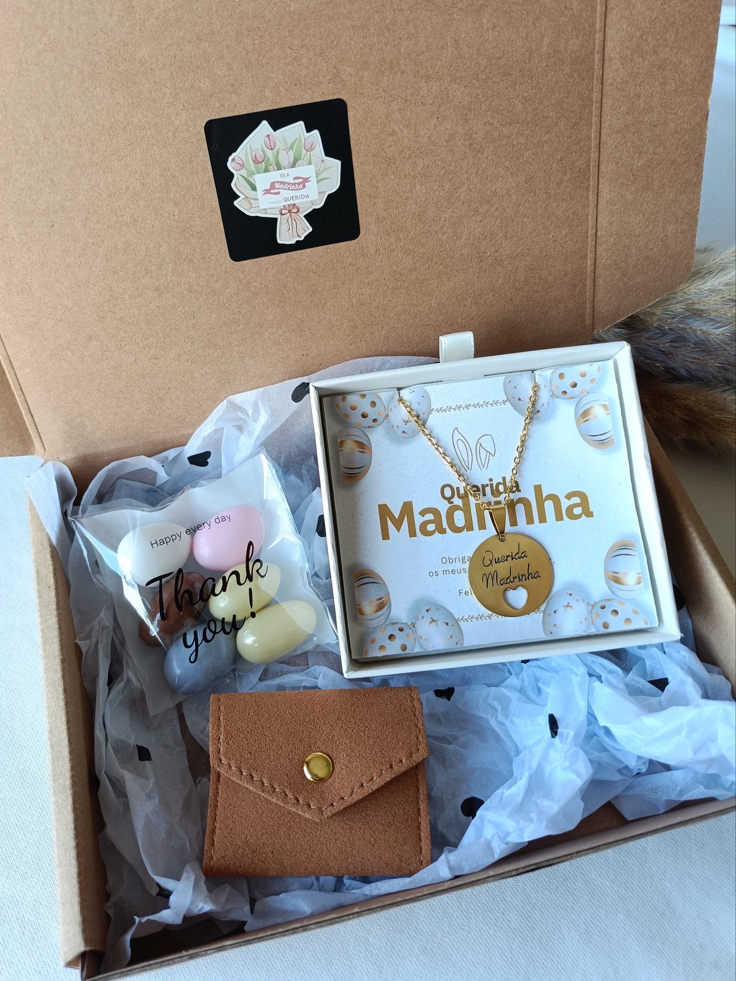 🎁 Box Presente Madrinha – Edição Páscoa